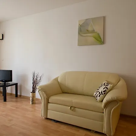 Park Apartment
